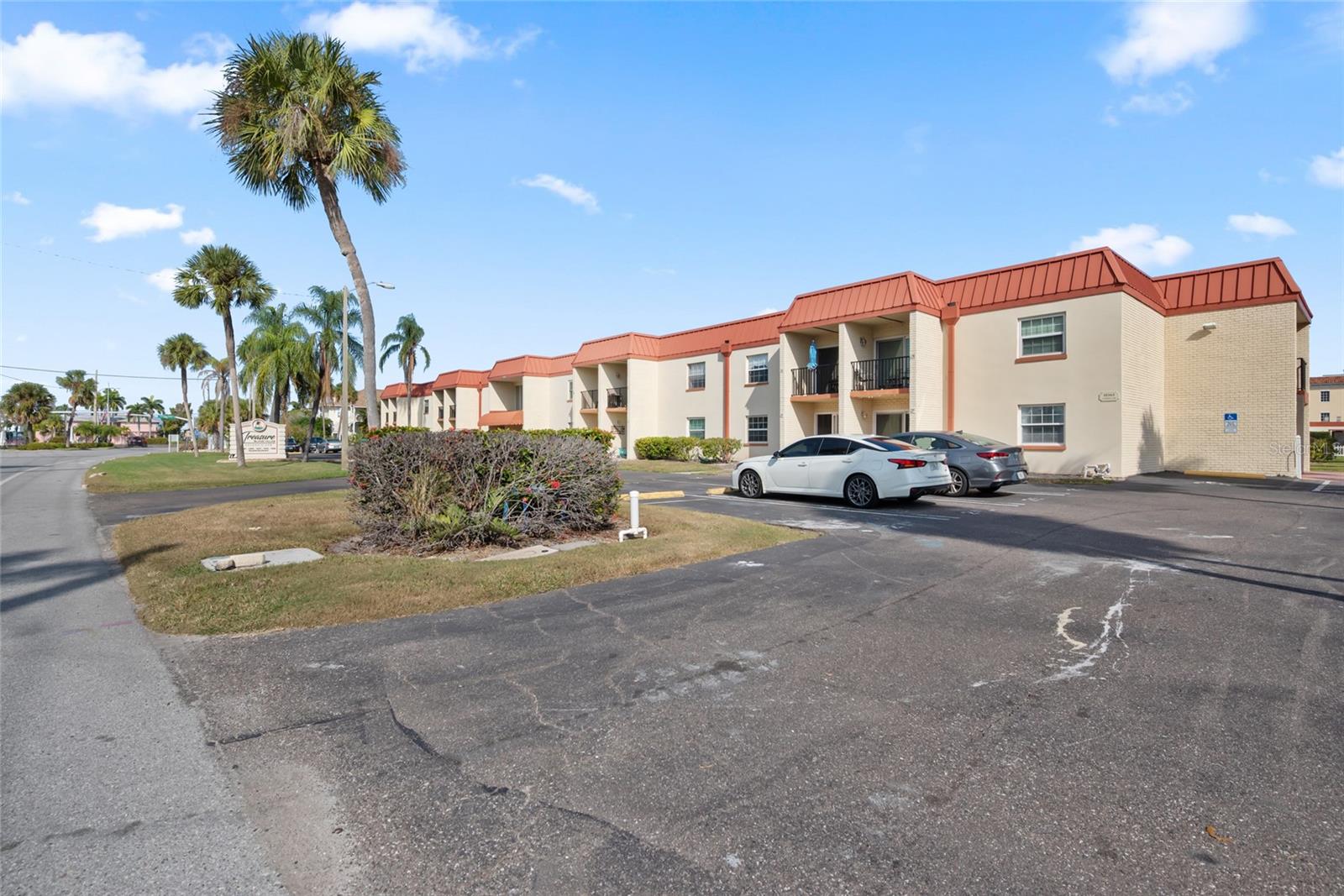 TREASURE ISLAND VILLAS CONDO - Residential