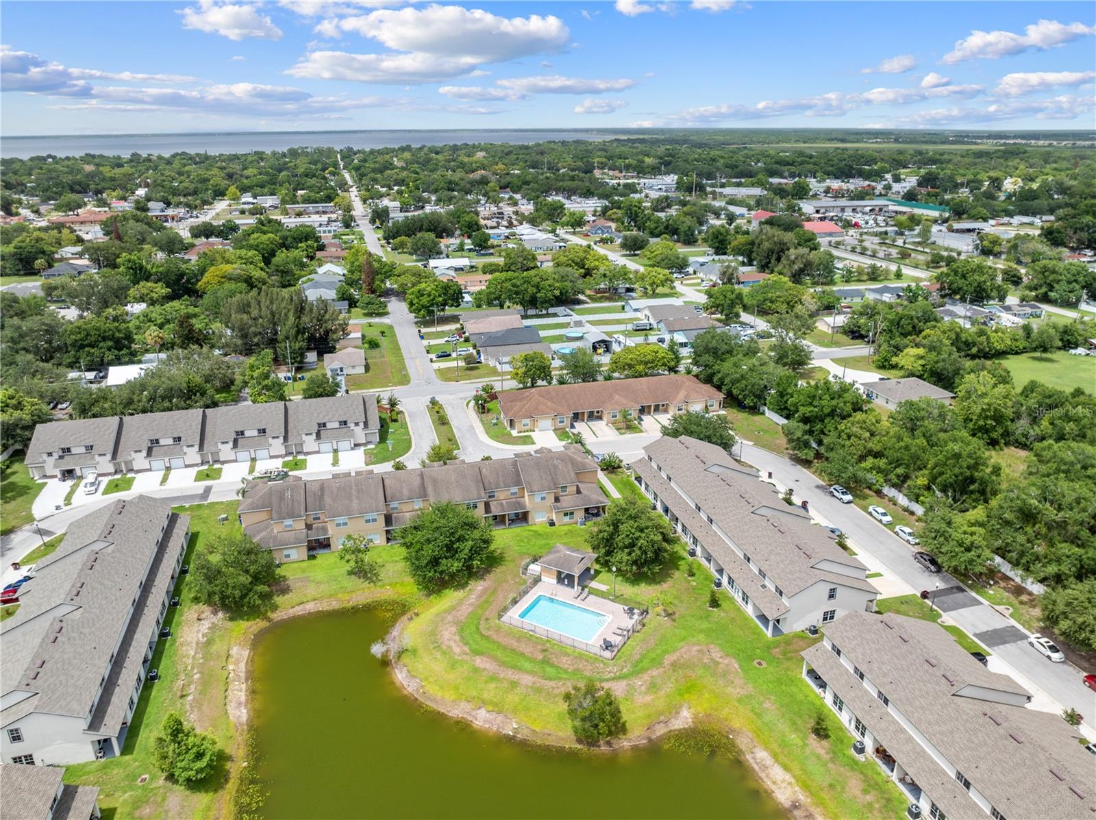 BARTON COURT - Residential