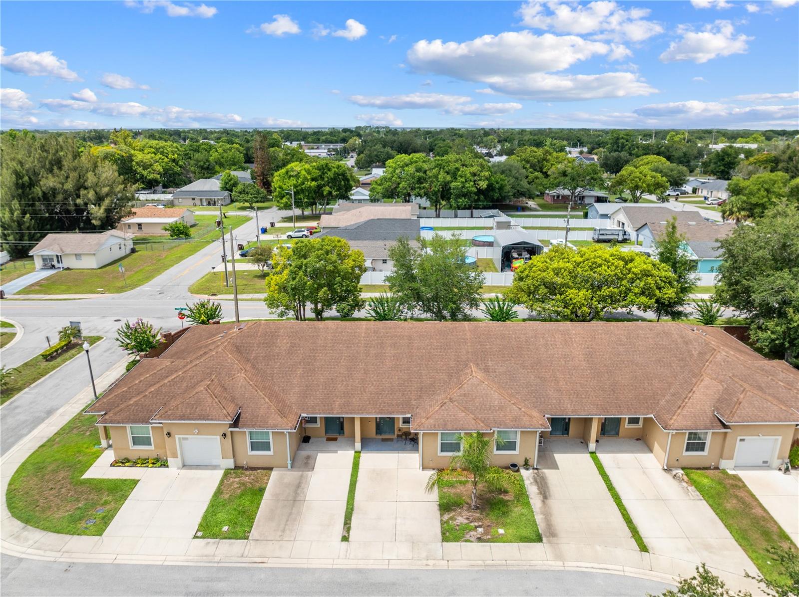 BARTON COURT - Residential