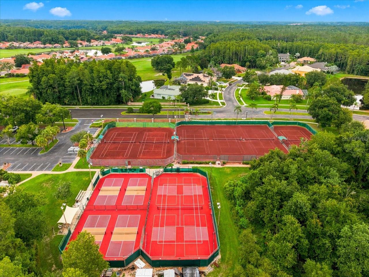 CRESCENT OAKS COUNTRY CLUB COVENTRY PH 5 - Residential