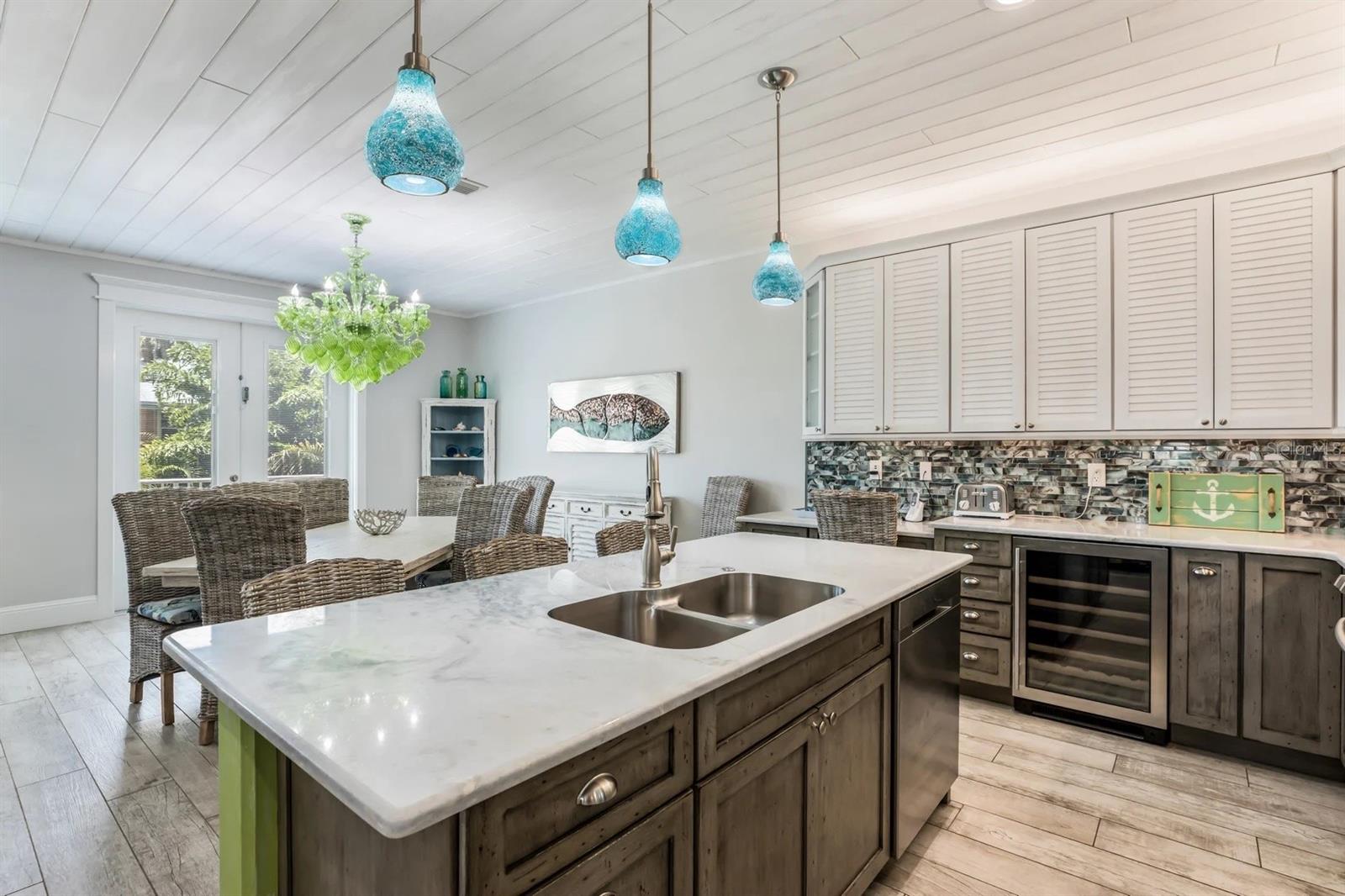 HOLMES BEACH DEV 1ST UNIT - Residential