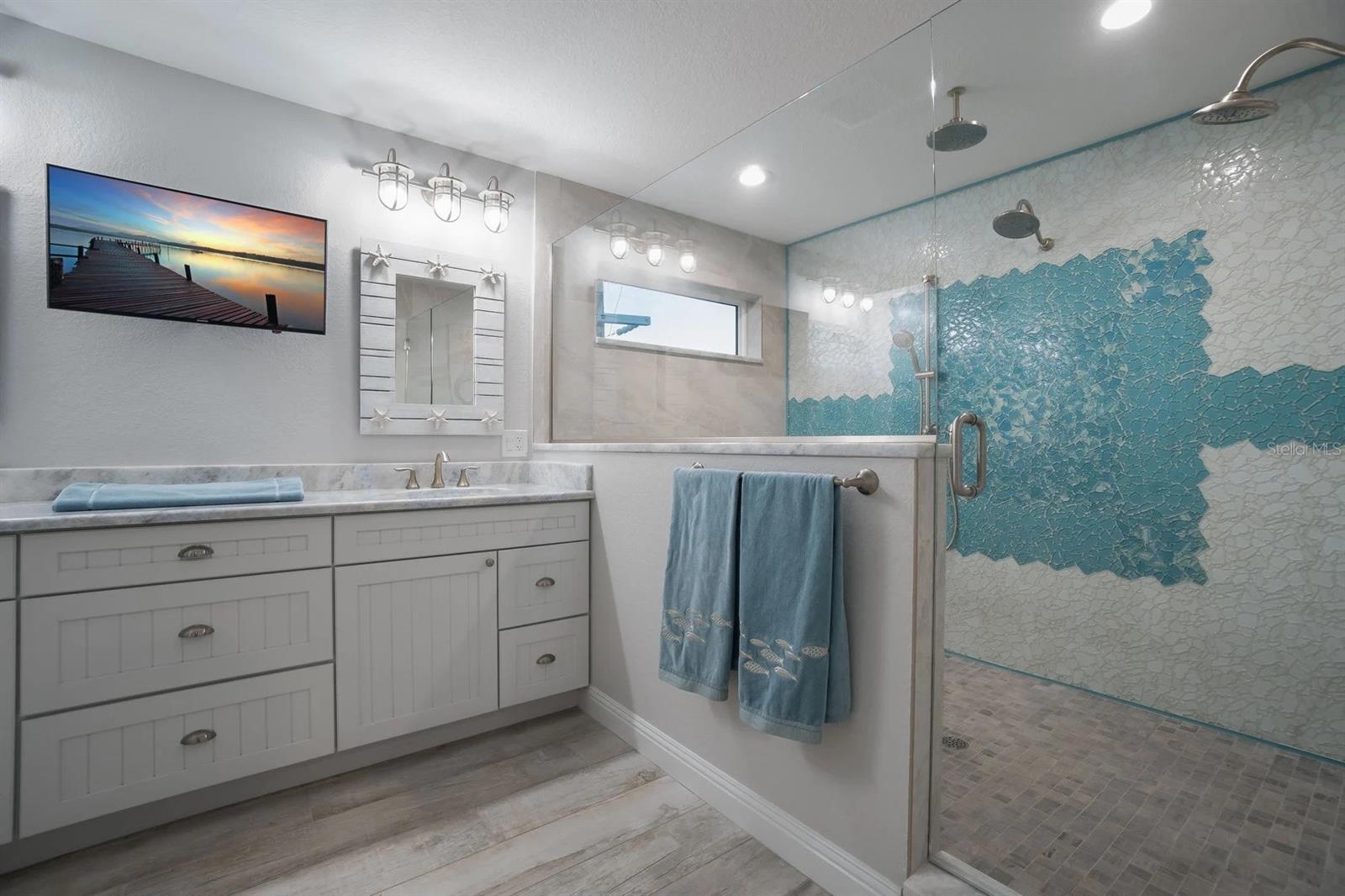 HOLMES BEACH DEV 1ST UNIT - Residential