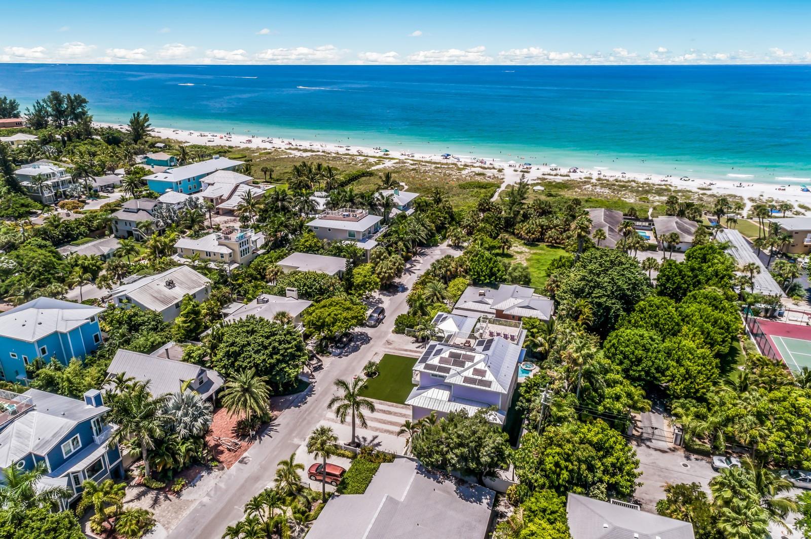 HOLMES BEACH DEV 1ST UNIT - Residential