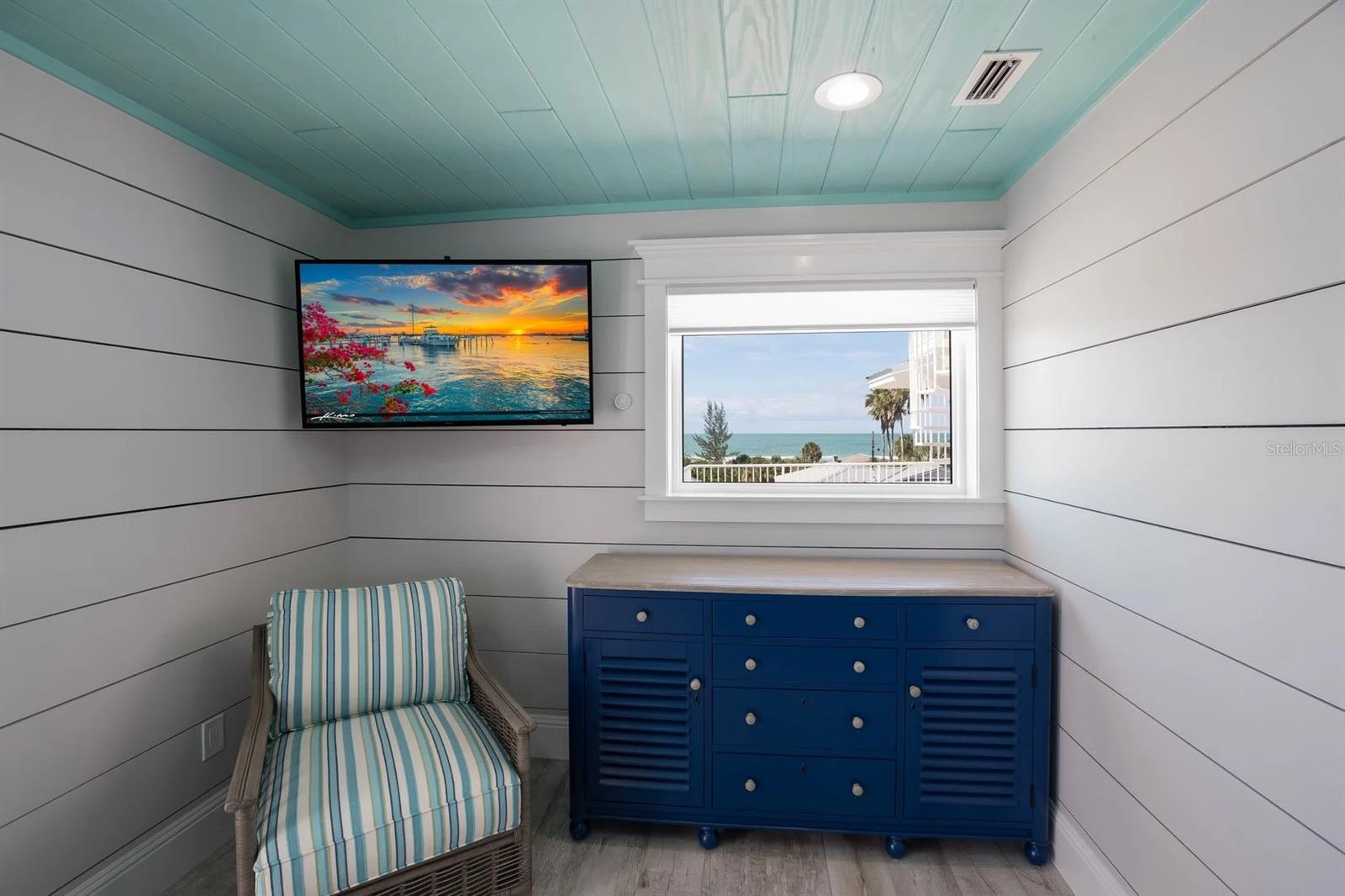 HOLMES BEACH DEV 1ST UNIT - Residential