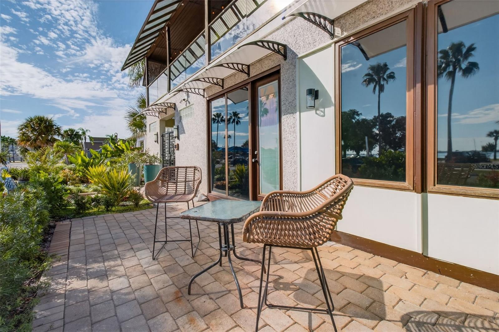 BOCA CEIGA PARK - Commercial Sale