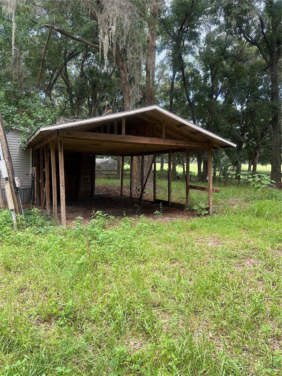 SILVER SPRINGS MANOR - Residential