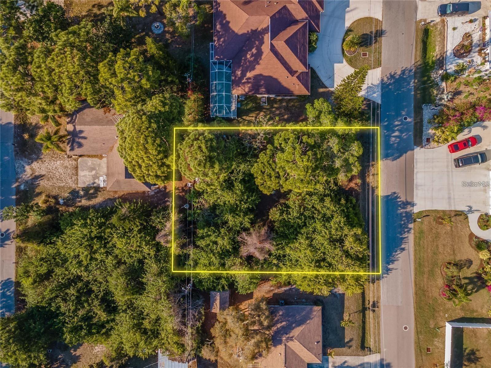 SOUTH VENICE - Land
