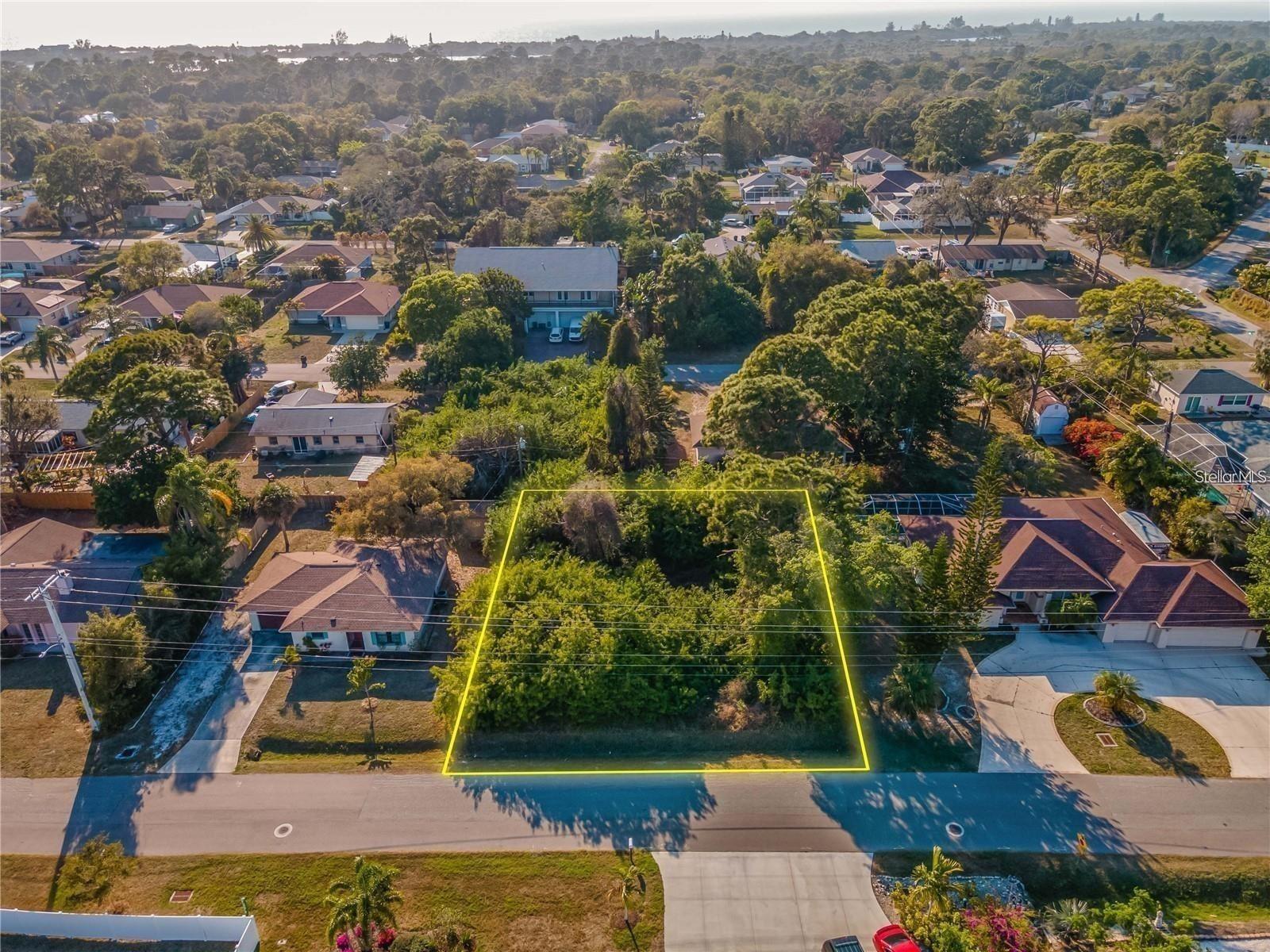 SOUTH VENICE - Land