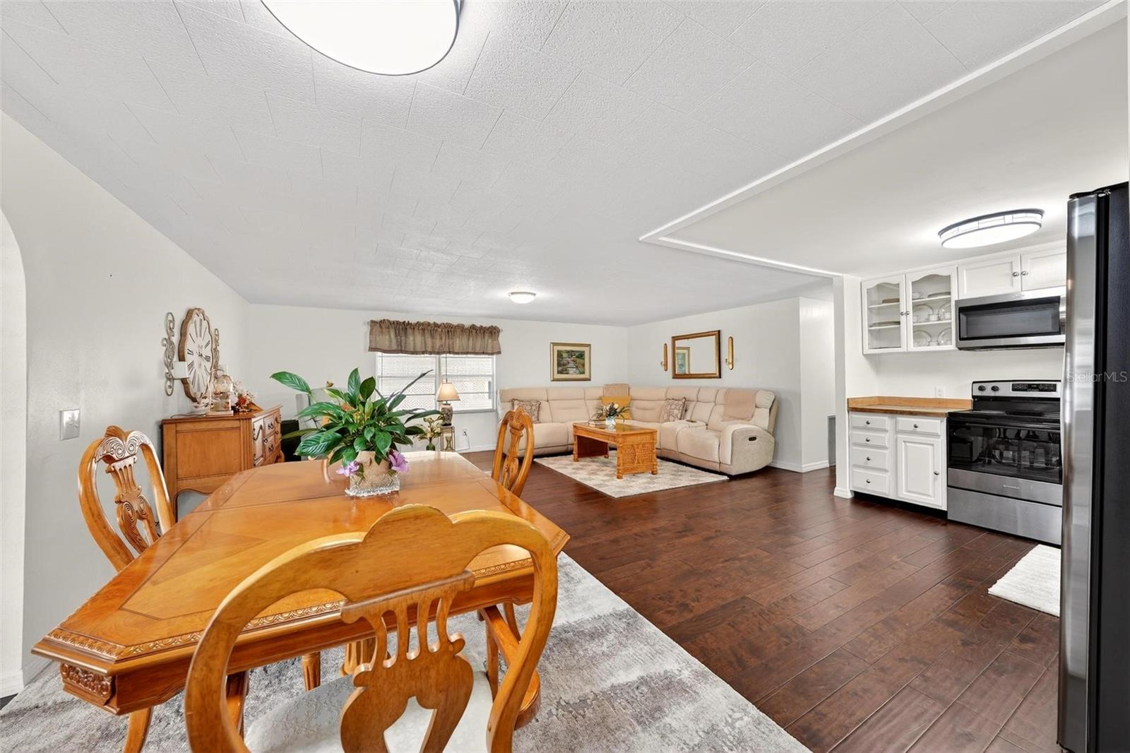 EUSTIS COUNTRY CLUB MANOR MHP UNIT 02A - Residential