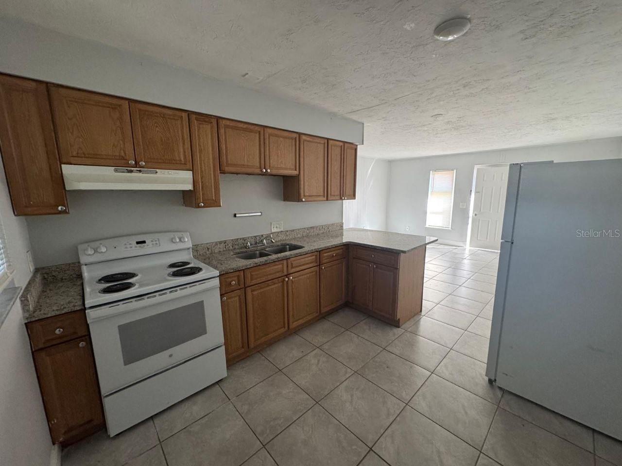 ACREAGE - Residential Lease