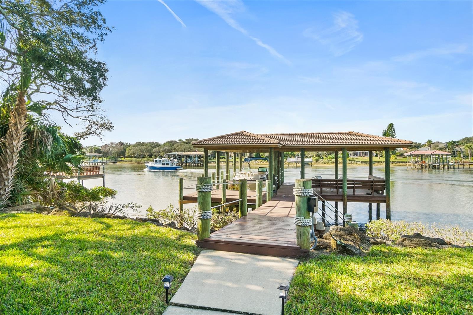 HAMMOCK DUNES - Residential