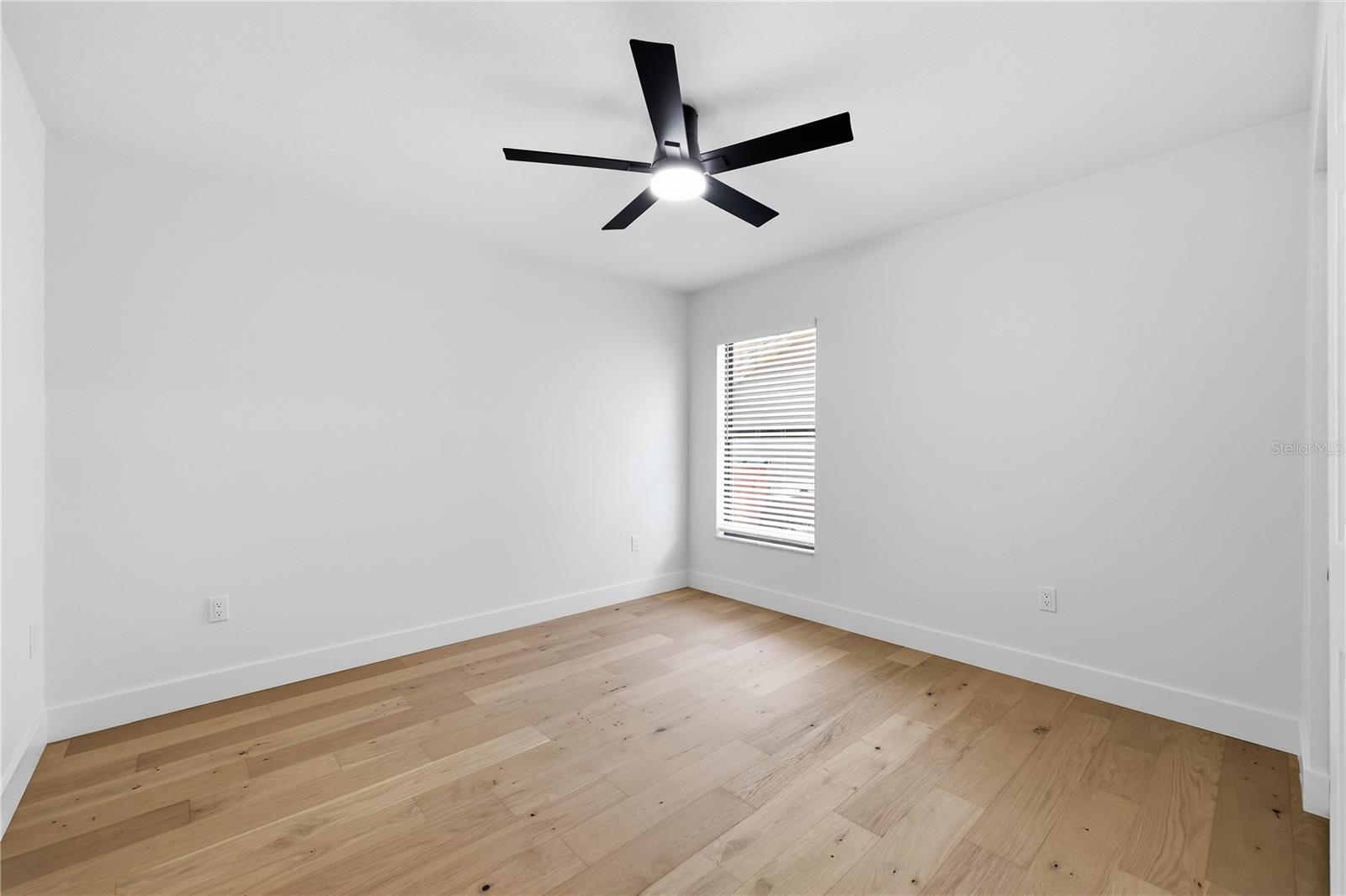 GROVES AT COBBS LANDING - Residential