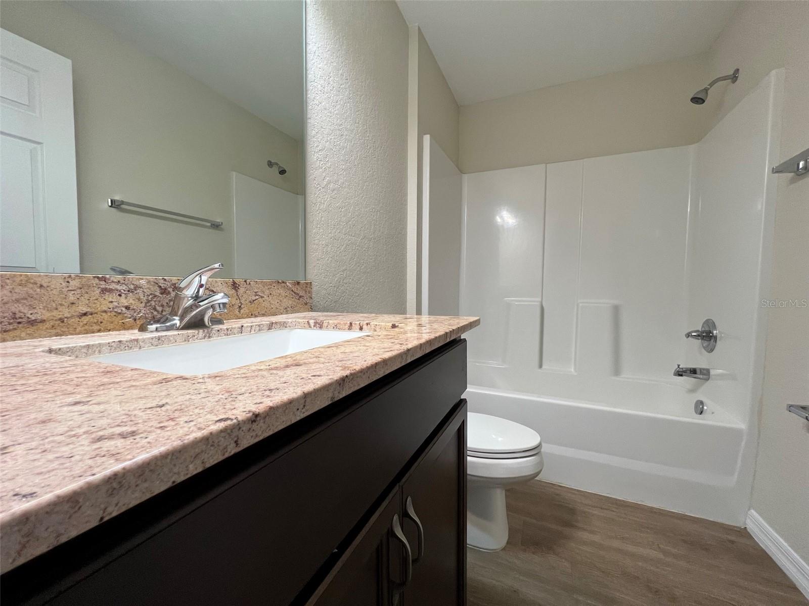 SILVER SPRINGS SHORES - Residential Lease