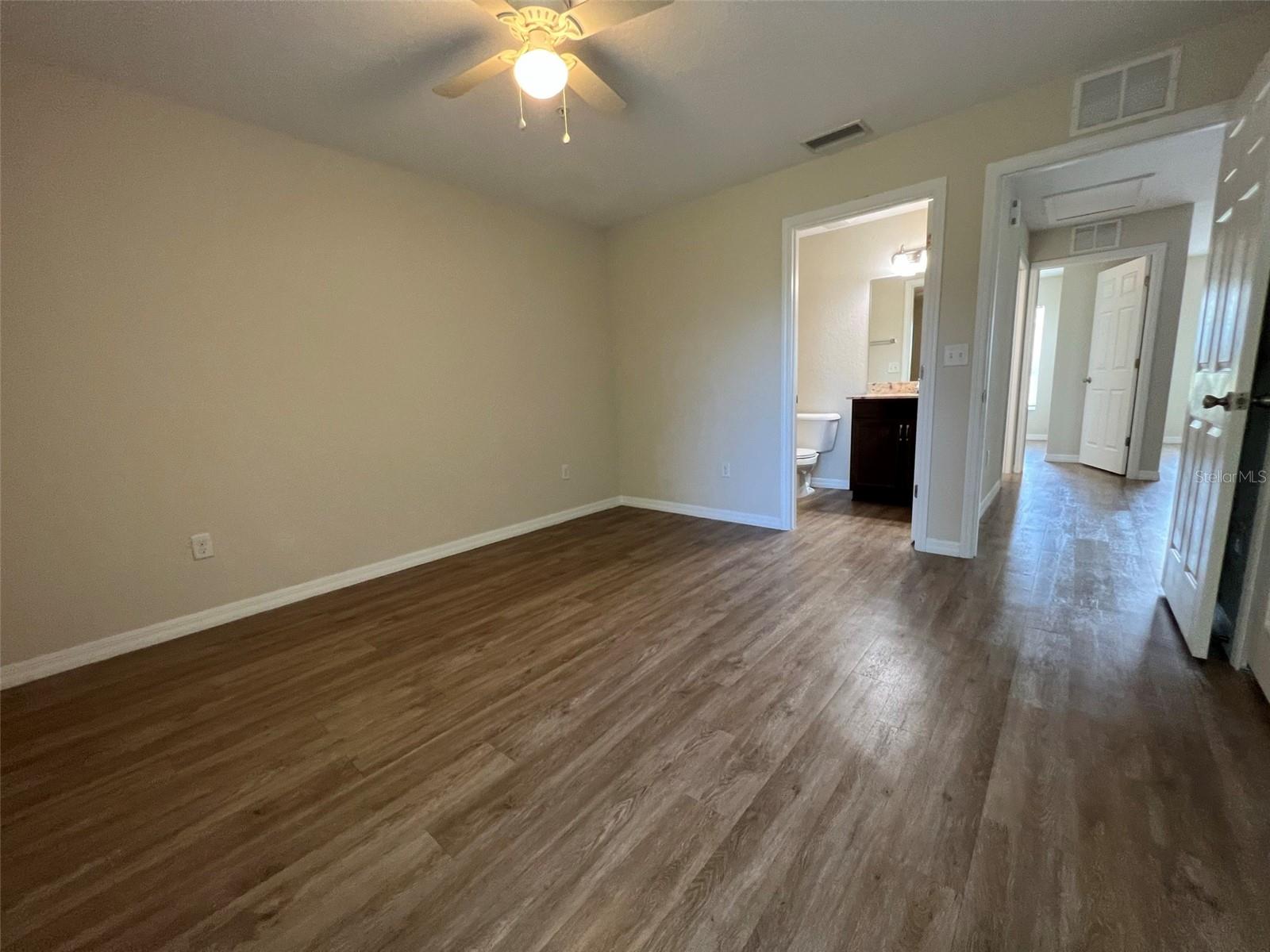 SILVER SPRINGS SHORES - Residential Lease