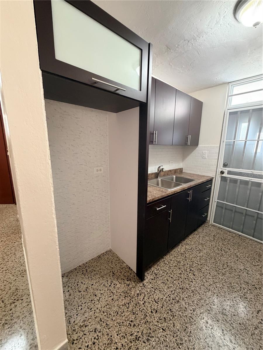 URB. LA NUEVA SALAMANCA - Residential