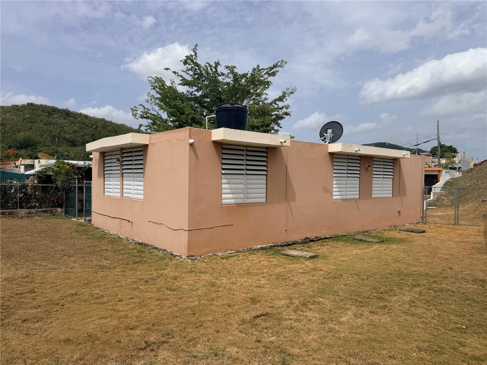 URB. LA NUEVA SALAMANCA - Residential