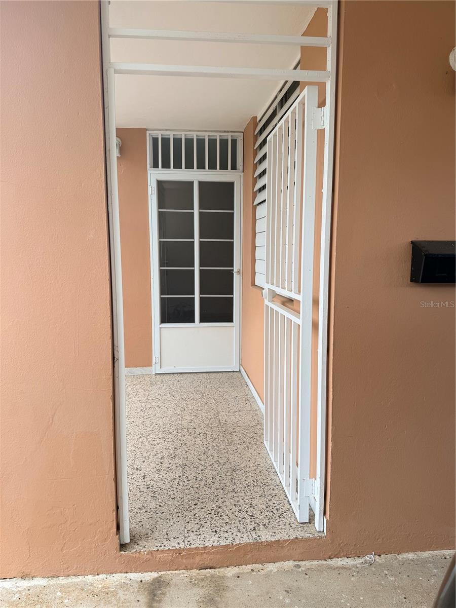 URB. LA NUEVA SALAMANCA - Residential