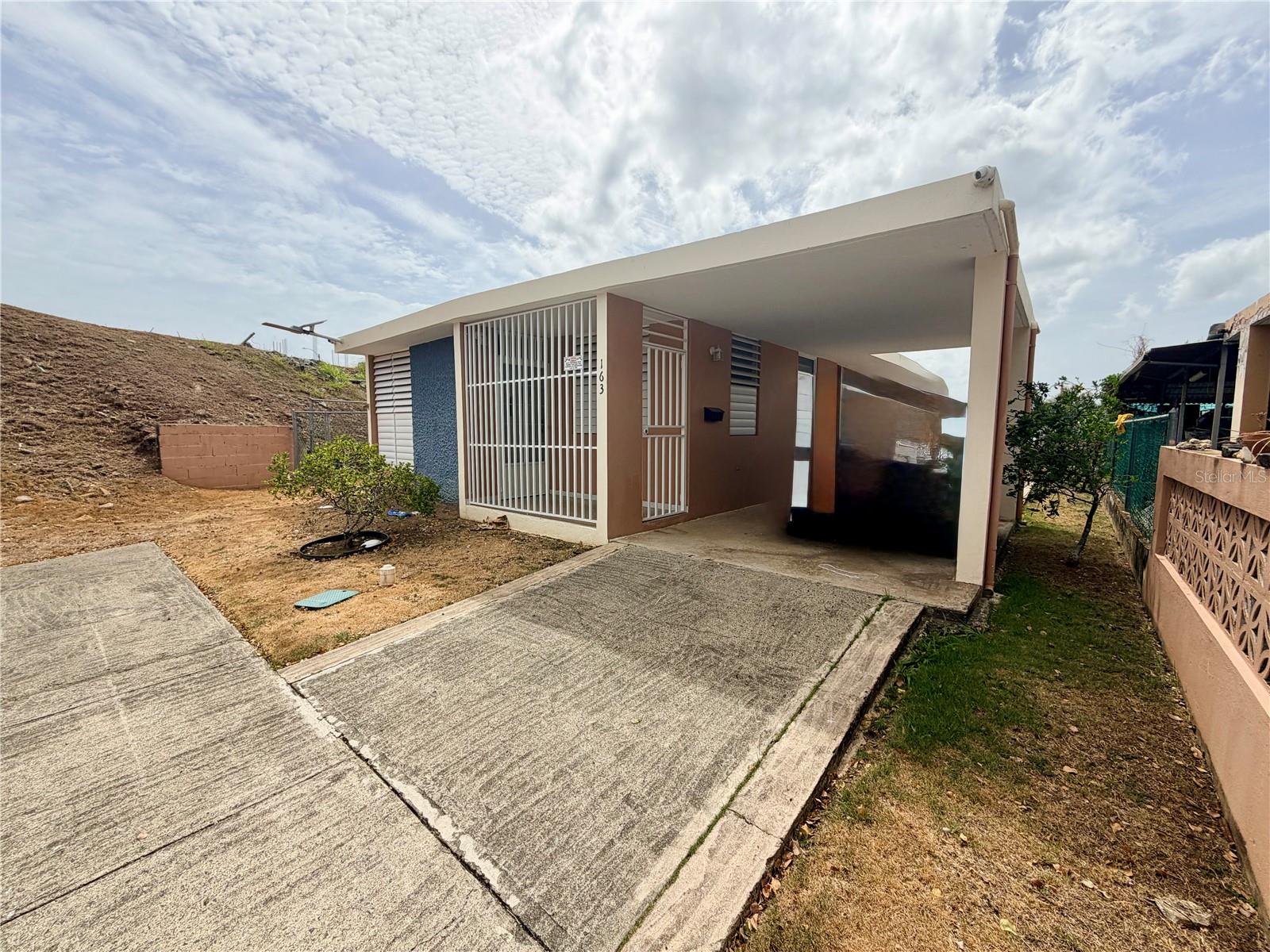 URB. LA NUEVA SALAMANCA - Residential