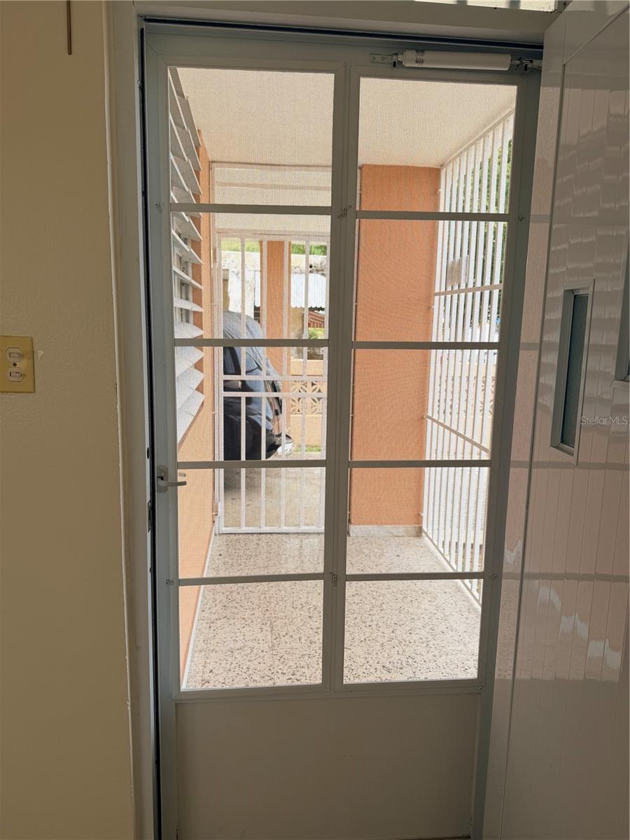 URB. LA NUEVA SALAMANCA - Residential