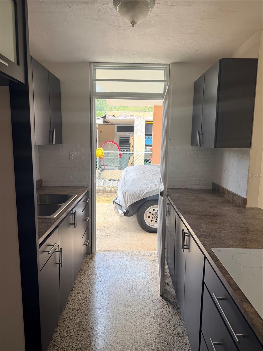 URB. LA NUEVA SALAMANCA - Residential