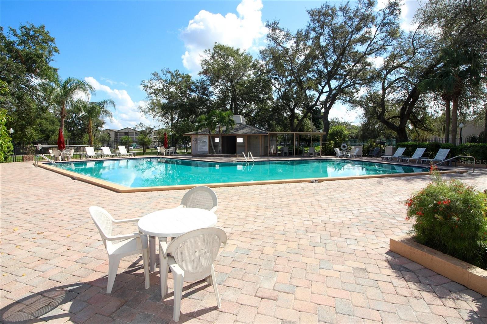 LAKE LOTUS CLUB - Residential