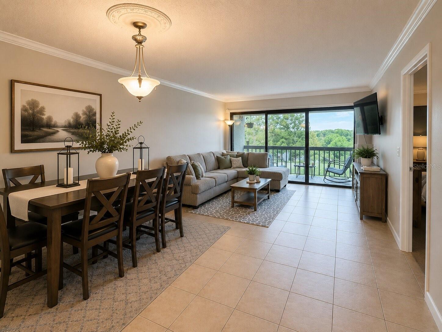 LAKE LOTUS CLUB - Residential