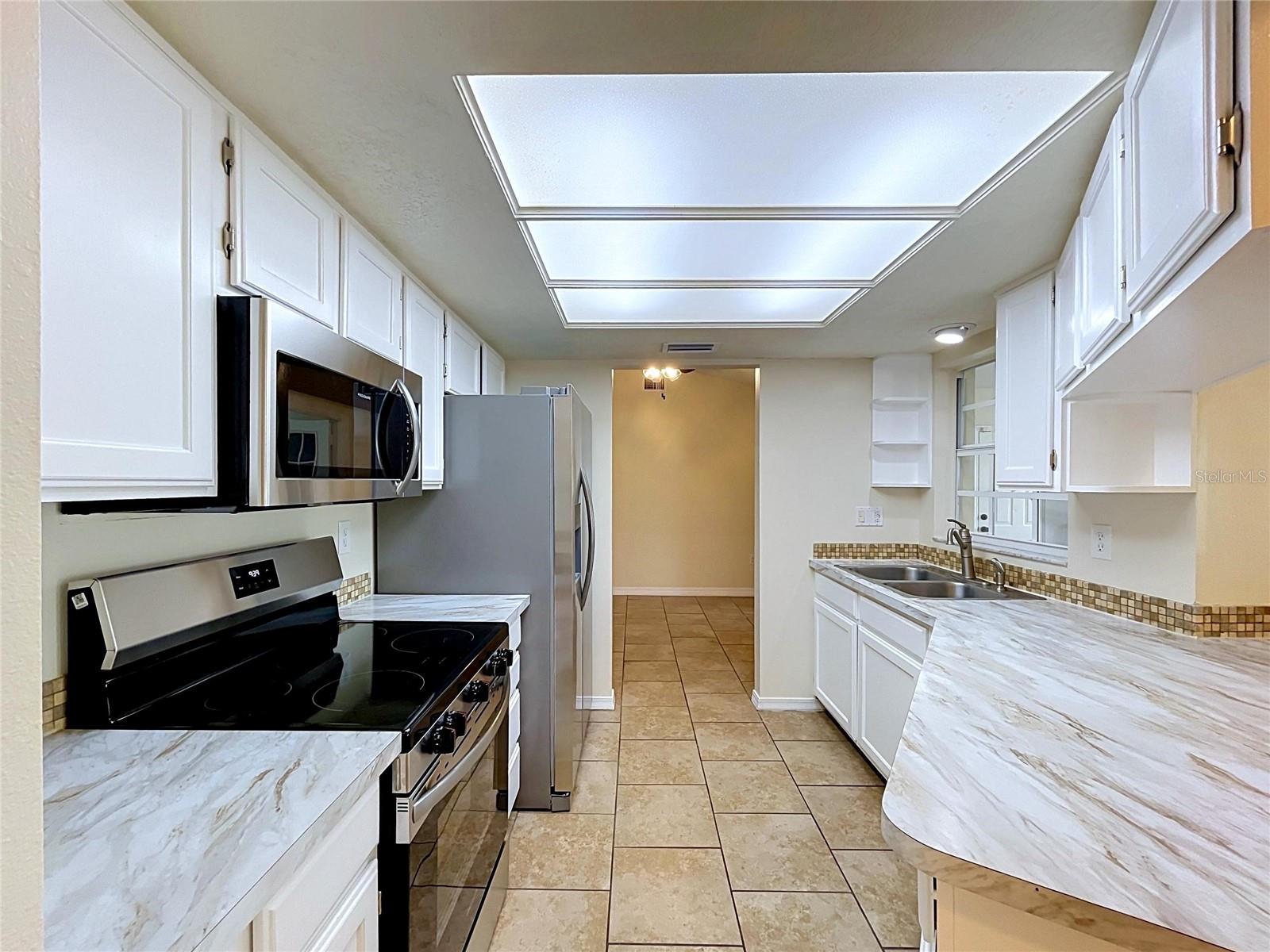 ARIETTA HILLS - Residential