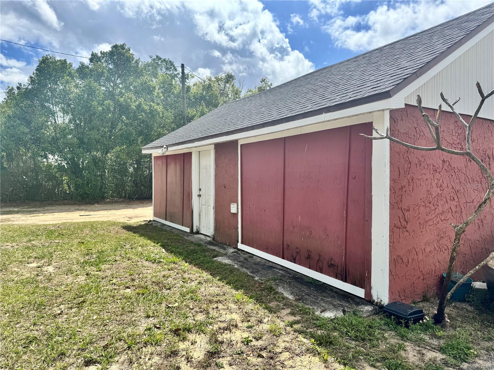 LAKE WALES - Residential Income