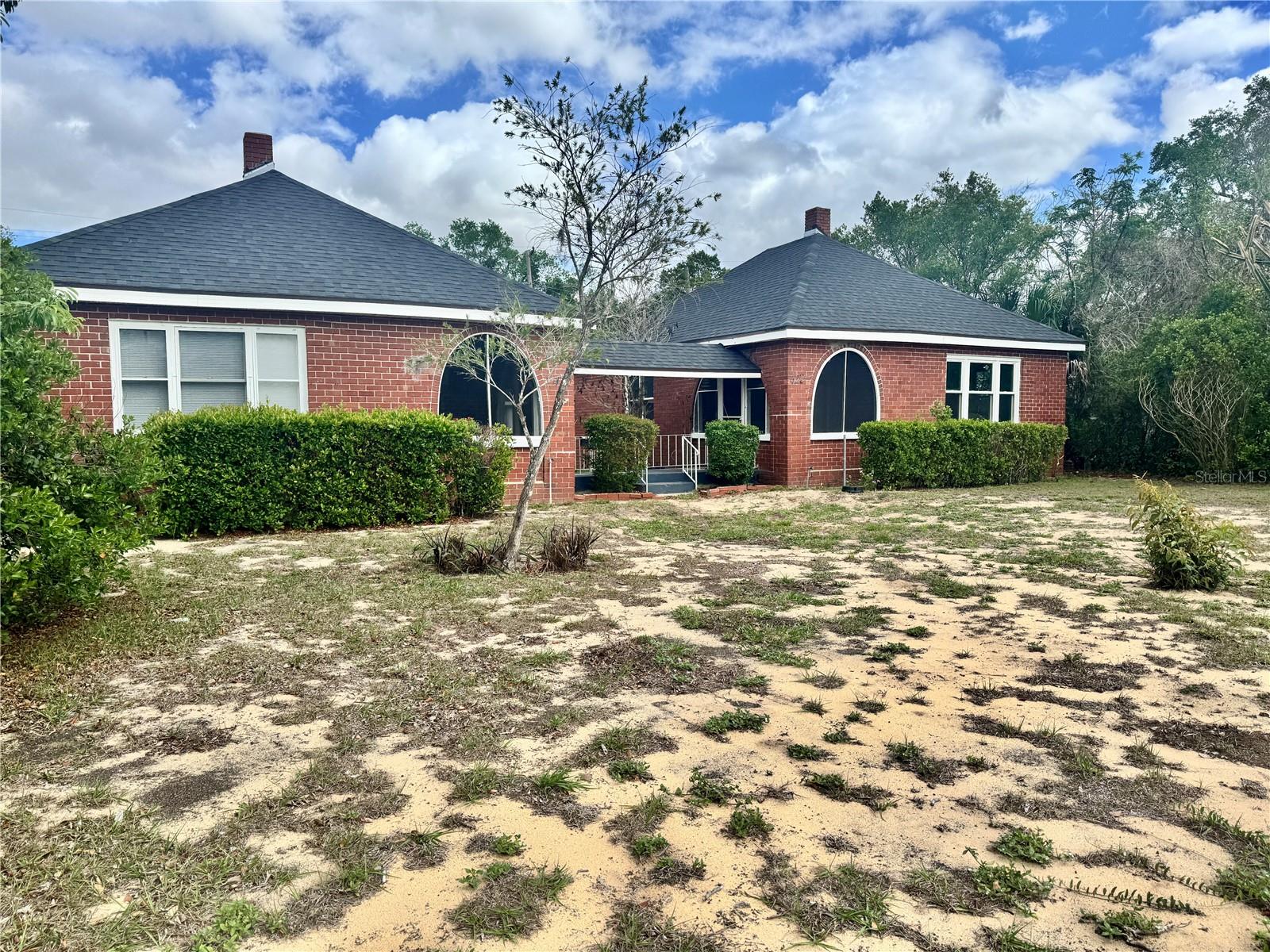 LAKE WALES - Residential Income