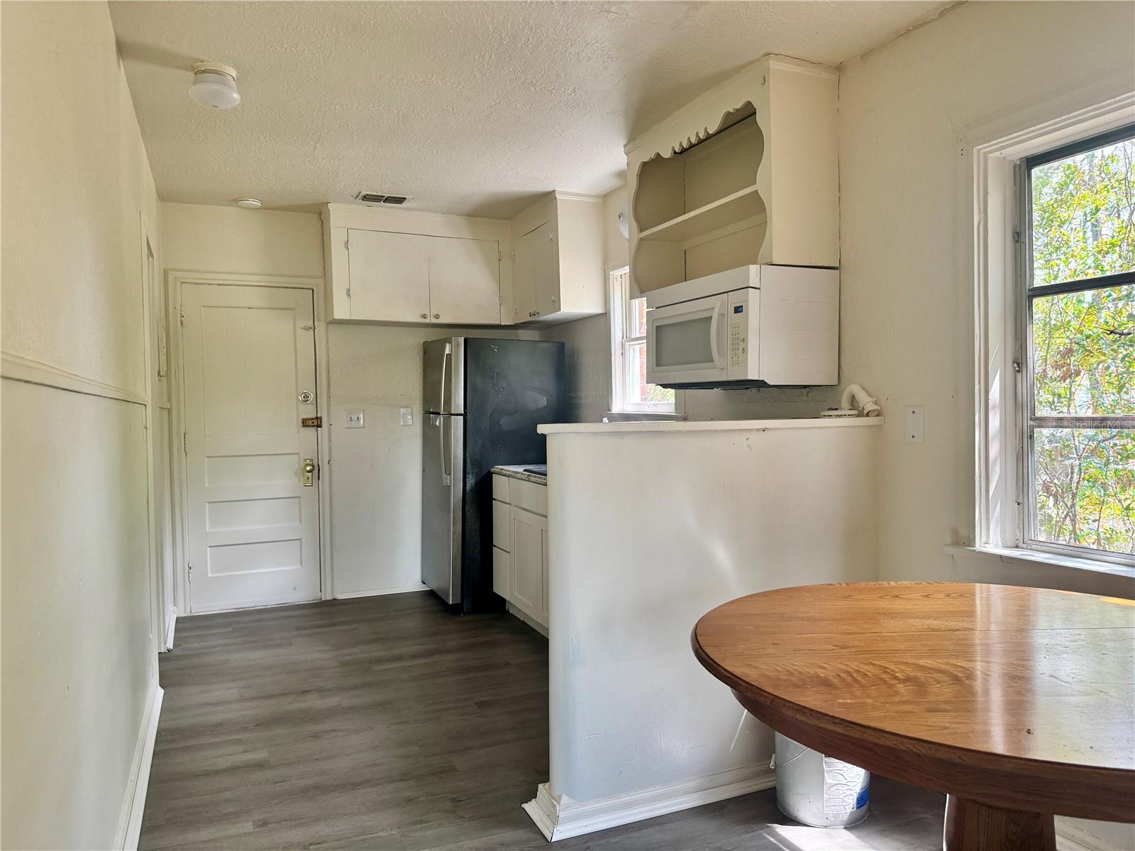 LAKE WALES - Residential Income