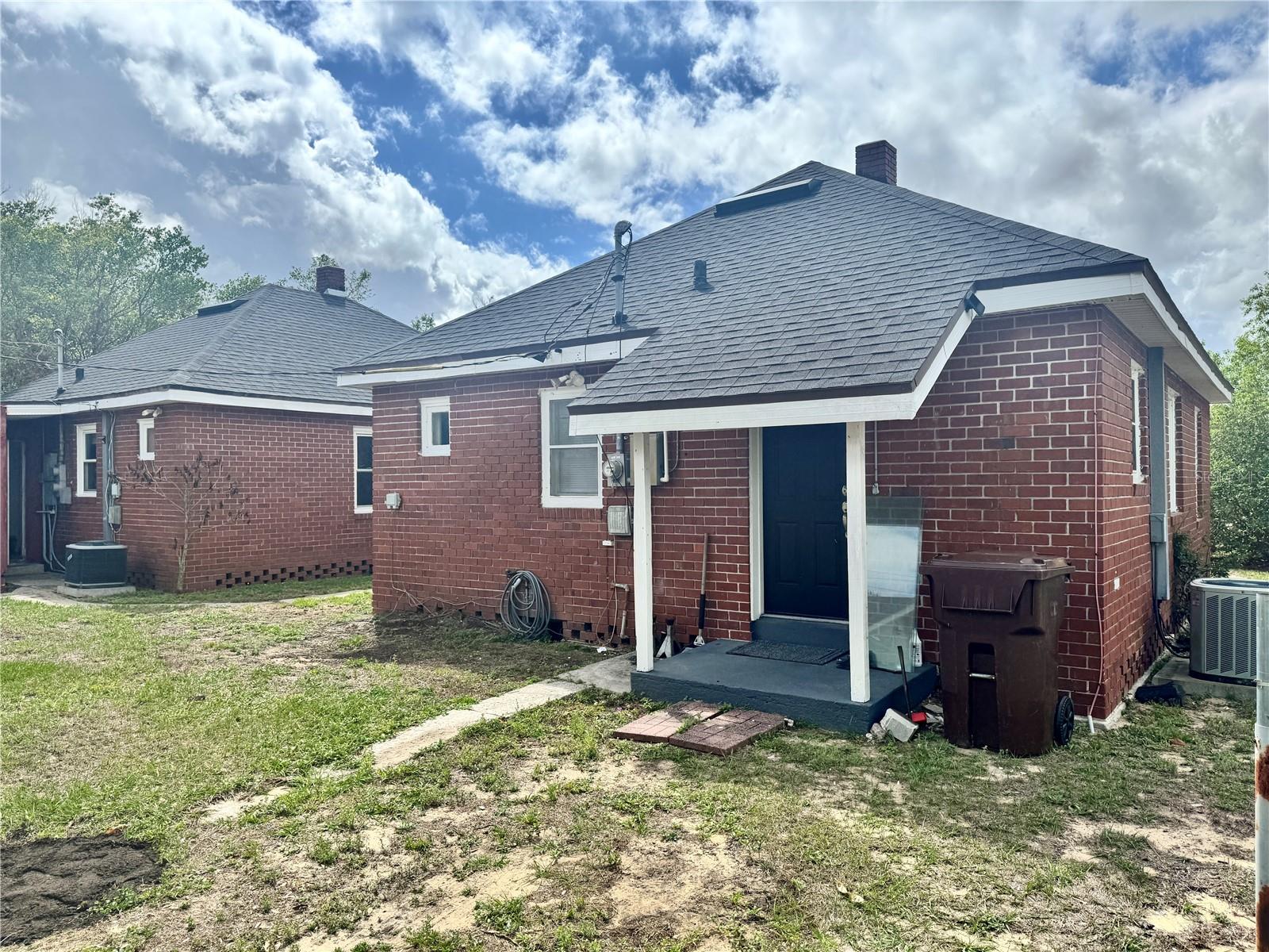 LAKE WALES - Residential Income