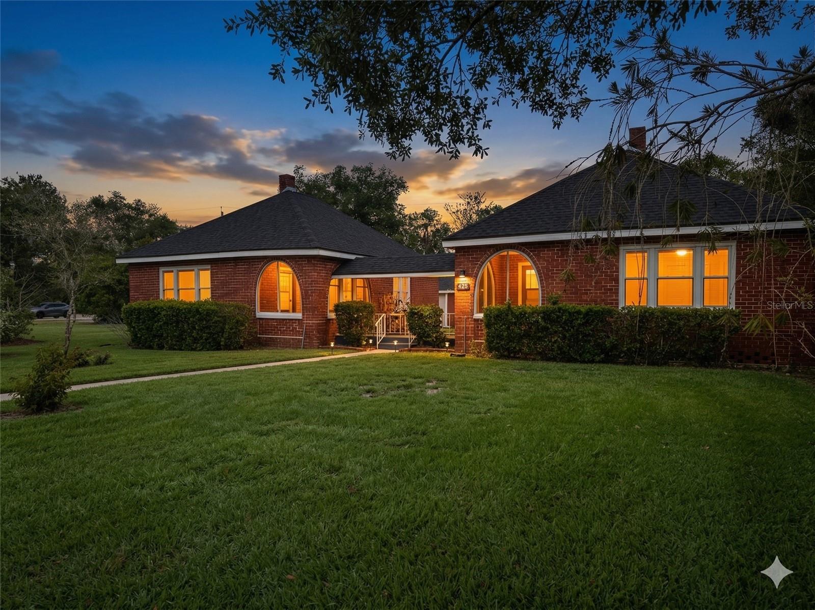 LAKE WALES - Residential Income