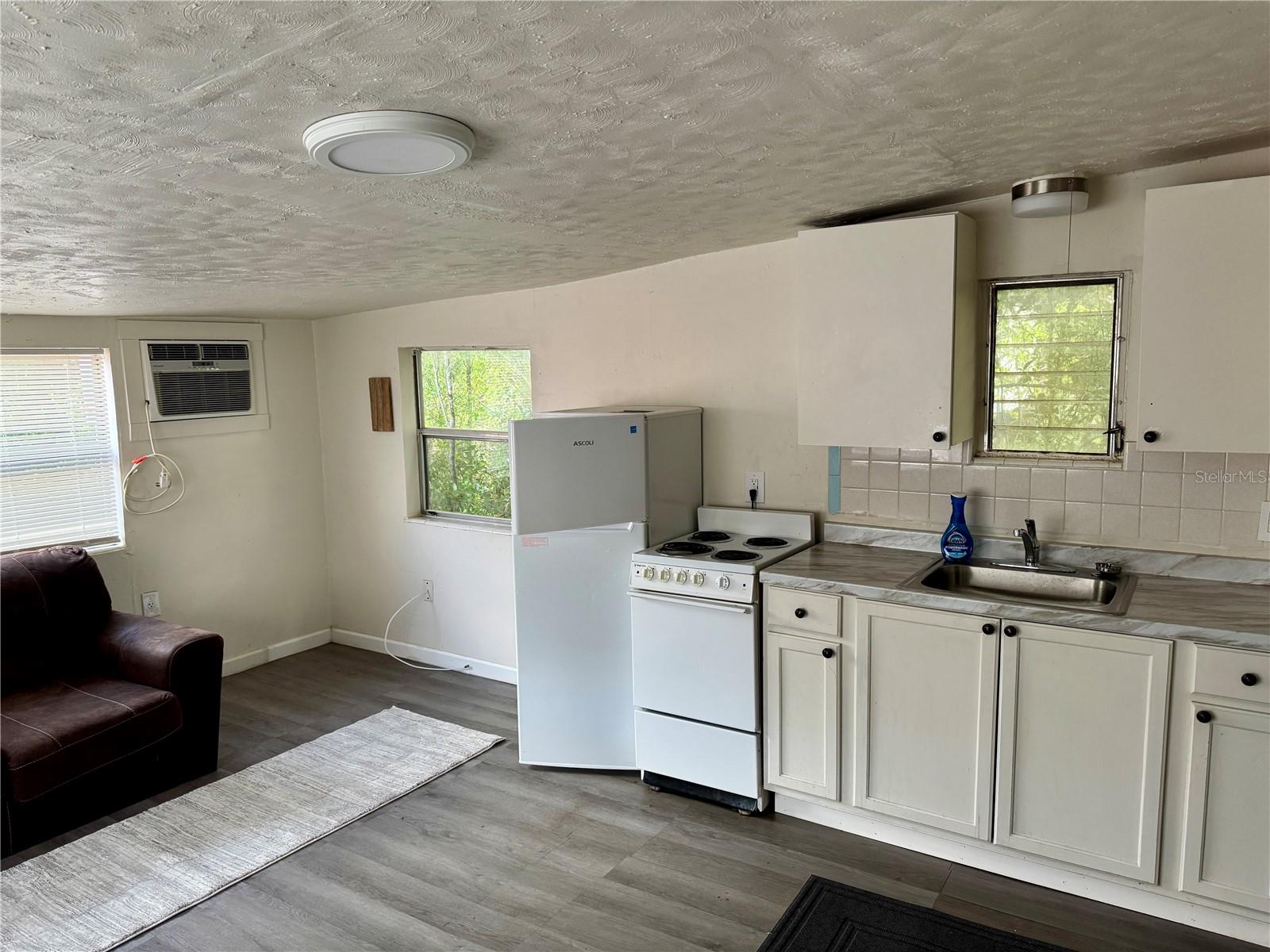 LAKE WALES - Residential Income