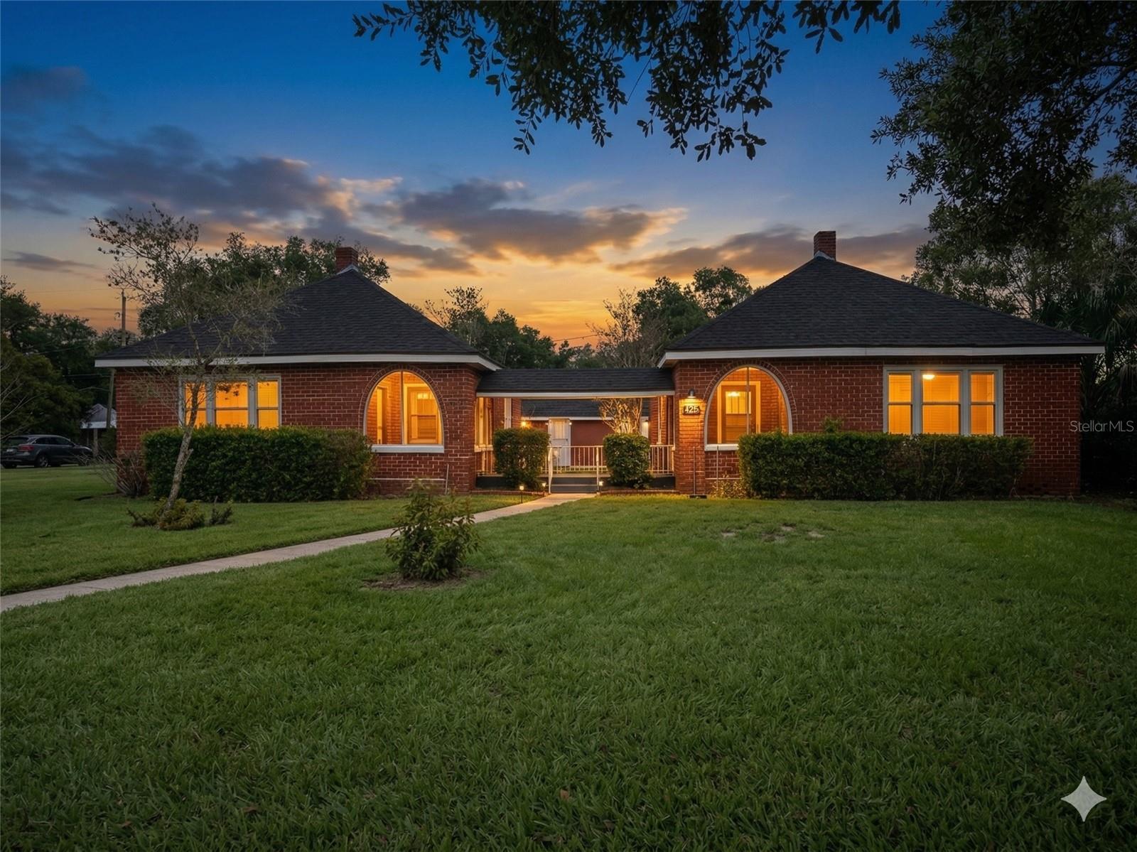 LAKE WALES - Residential Income