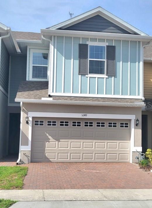 Townhome in Fishhawk! This is a 3 bedrooms and 2.5 baths townhome with screened lanai, and 2 car attached garage has impressive features including quartz countertops, 42” cabinets with crown molding, a stainless steel appliance package which include refrigerator, washer/dryer, gas range, microwave, dishwasher with energy-saving features. Ceramic tile in main living areas downstairs and all wet areas, with a beautiful wood stairway leading upstairs to split master and secondary bedrooms. Additional custom accents in this home include ceiling detail in family room, and designer trim and paint. Move right in and start enjoying this beautiful home well designed home. Enjoy Fishhawk 's community pools, game room, club house, fitness center and dog park in addition to A-rated schools, the all great restaurants and shops! making Fishhawk West the perfect location! Unfurnished or furnished Optional.

If you decide to apply for one of our properties:
Screening includes credit/background check, income verification of 2.5 to 3 times the monthly rent and rental history verification. We encourage applicants with credit scores above 600 to apply, as meeting this criteria will help streamline the application process.

APPLICANT CHARGES:
Application Fee: $75 per adult, 18 years of age and older (non-refundable)
Lease Initiation Admin Fee: $150.00 after approval and upon signing
Security Deposit: Equal to one month’s rent.