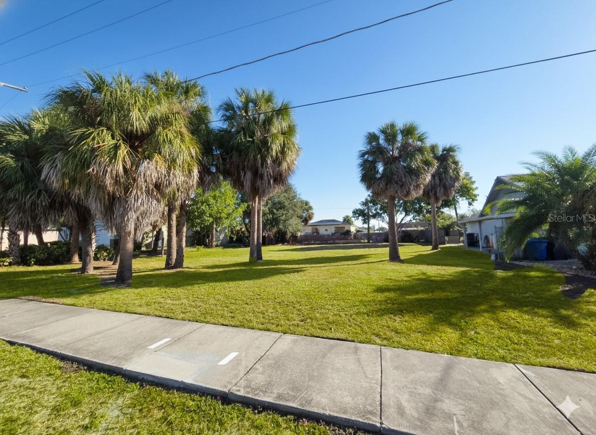 APOLLO BEACH UNIT TWO - Land