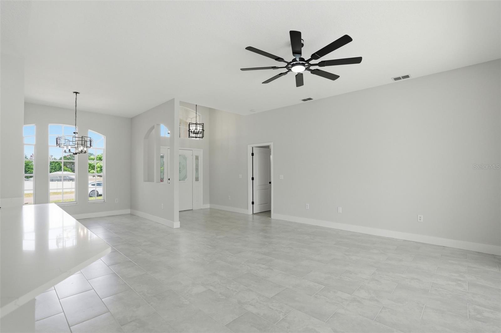 SPRING HILL - Residential