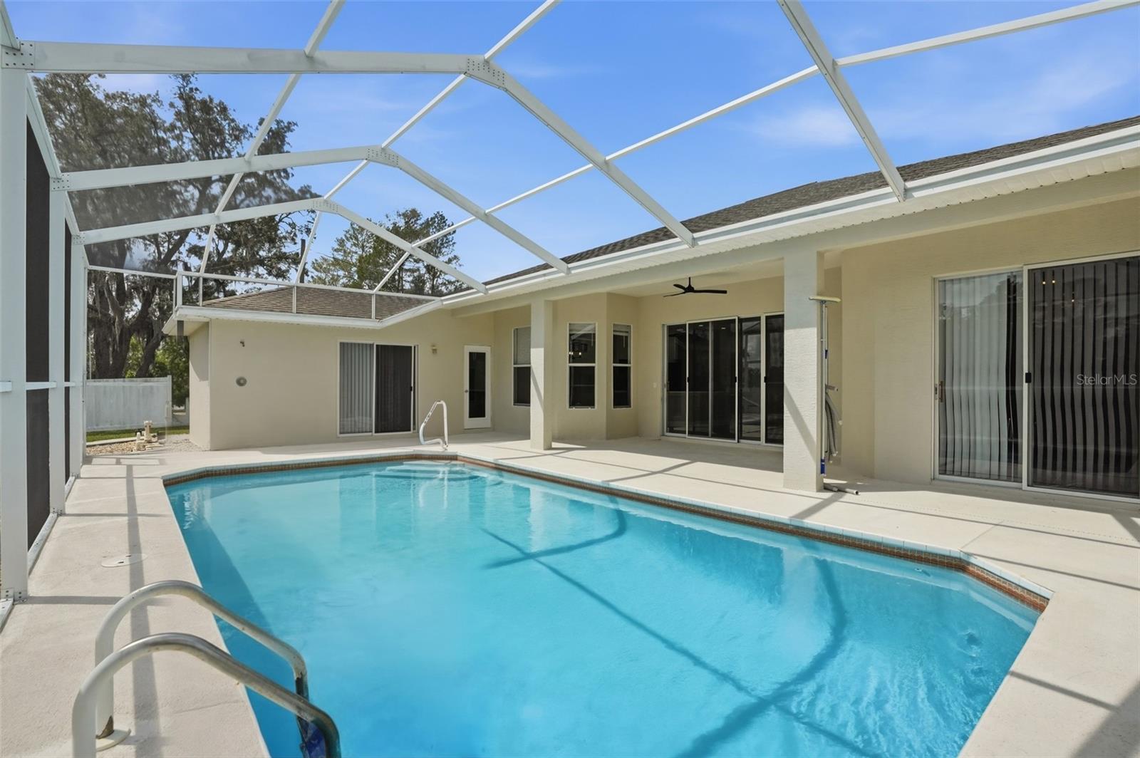SPRING HILL - Residential