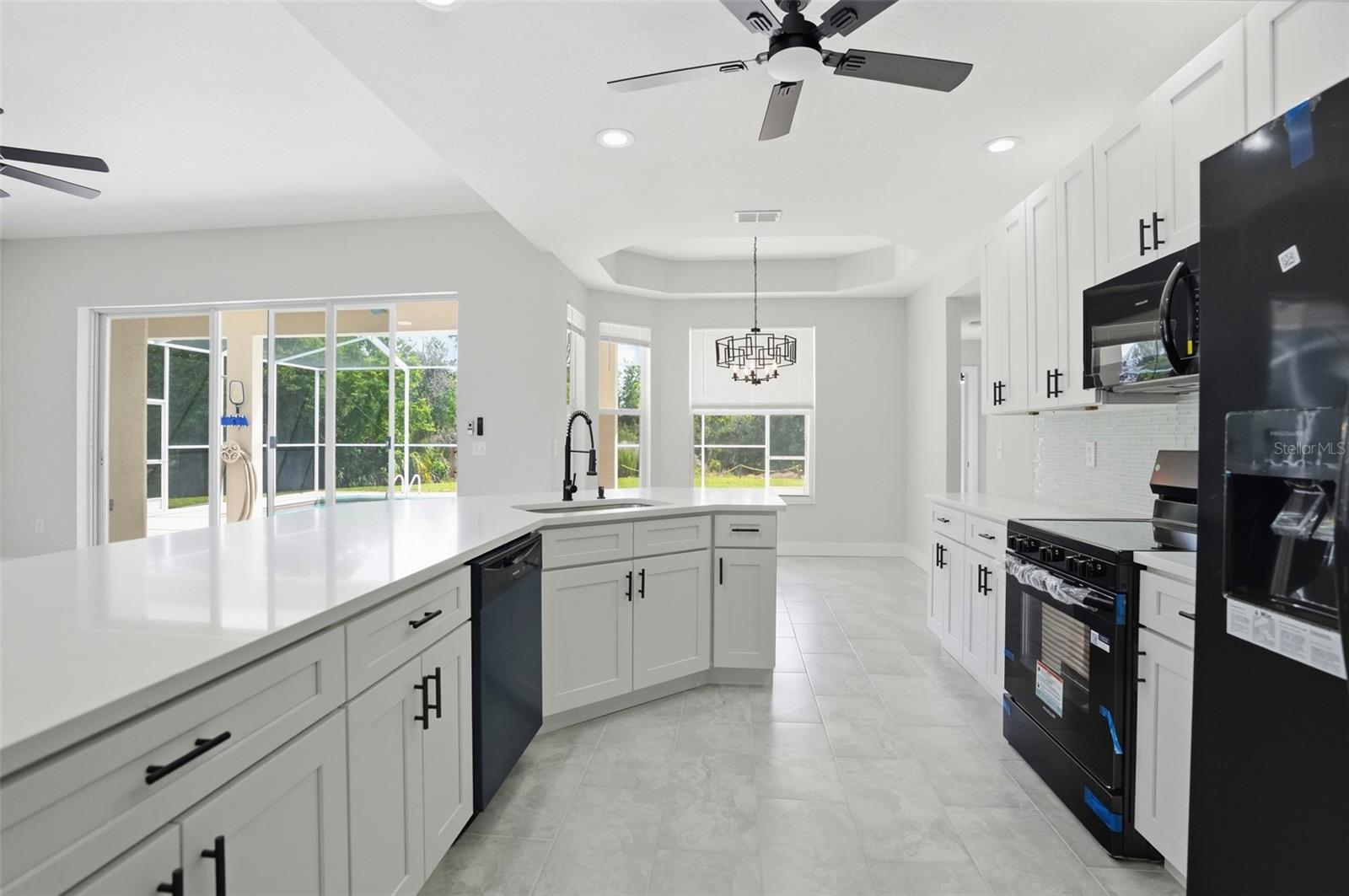 SPRING HILL - Residential