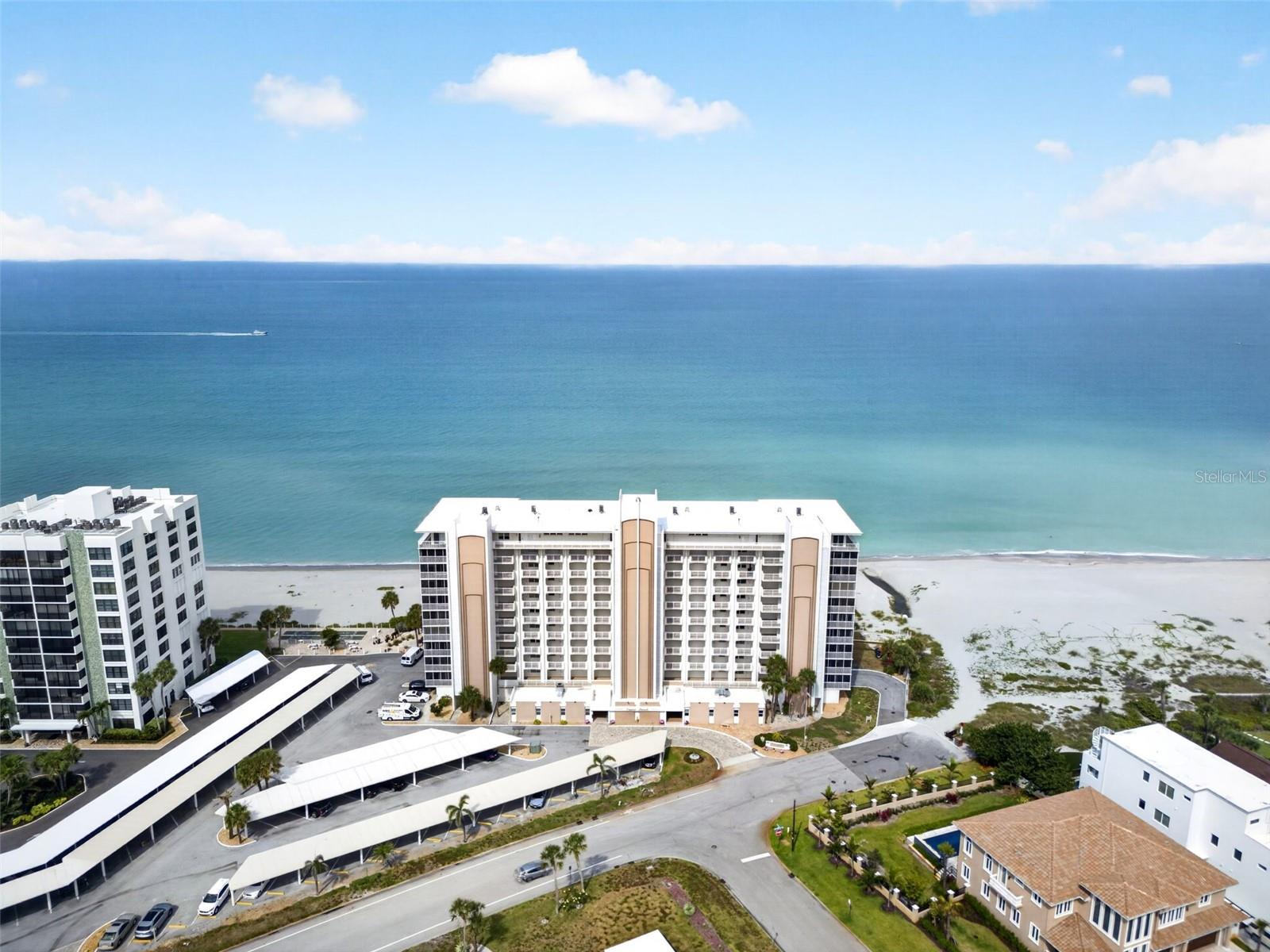 VENICE SANDS - Residential