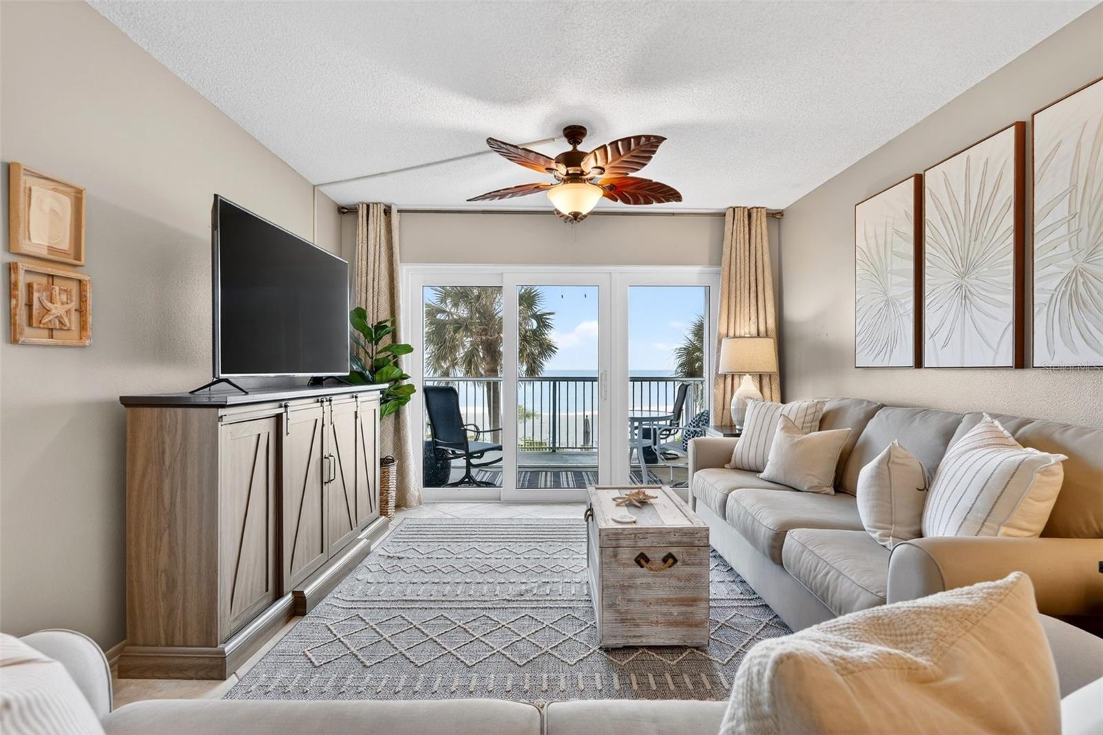VENICE SANDS - Residential
