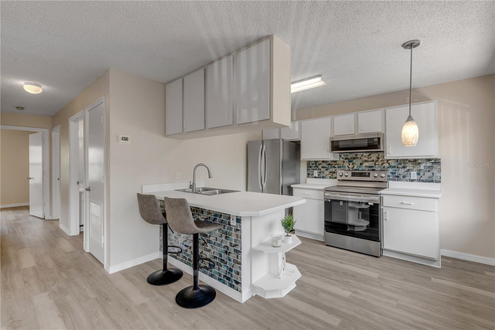 YORKTOWNE ESTATE CONDO - Residential