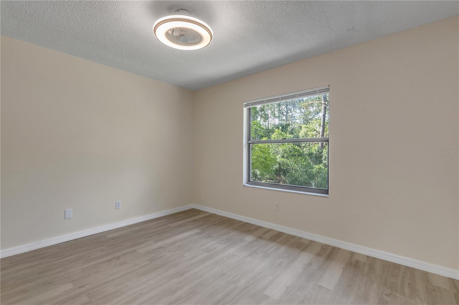 YORKTOWNE ESTATE CONDO - Residential