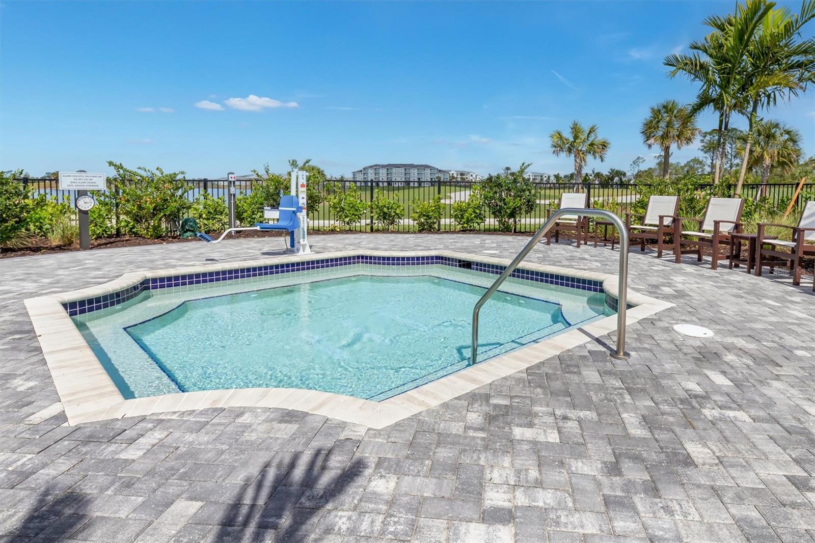 WELLEN PARK GOLF AND COUNTRY CLUB - Residential