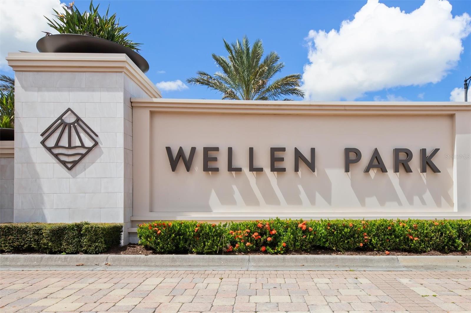 WELLEN PARK GOLF AND COUNTRY CLUB - Residential