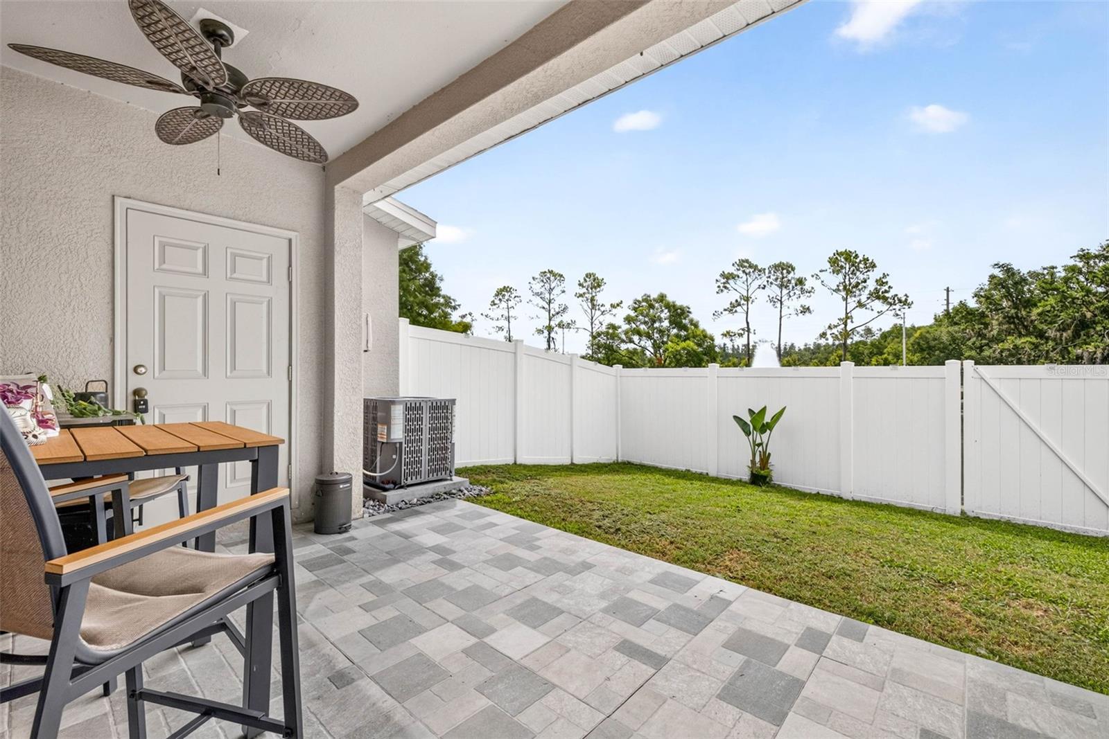 SANTA FE AT STAGECOACH - Residential