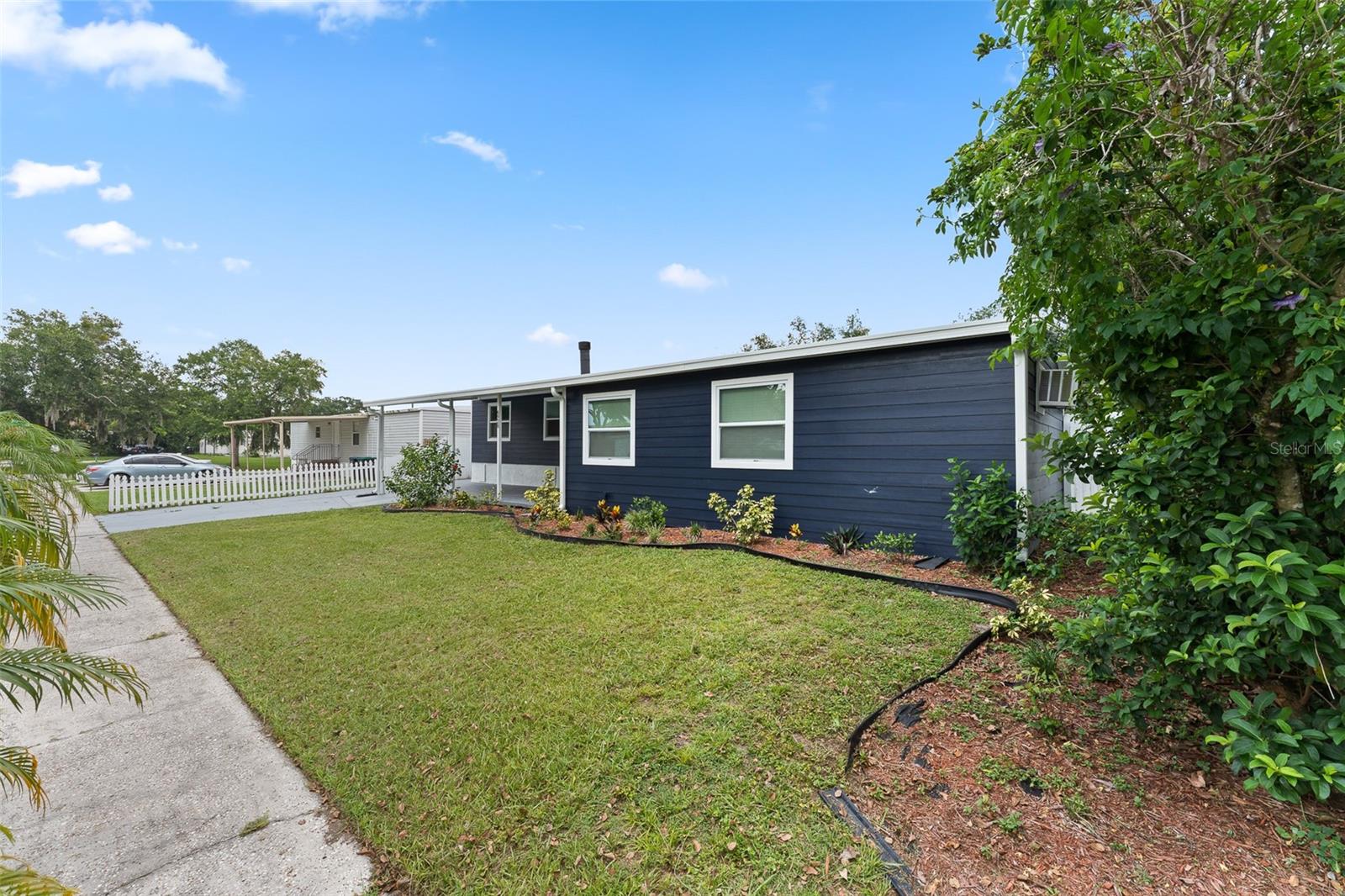 LYNNWOOD ESTATES - Residential