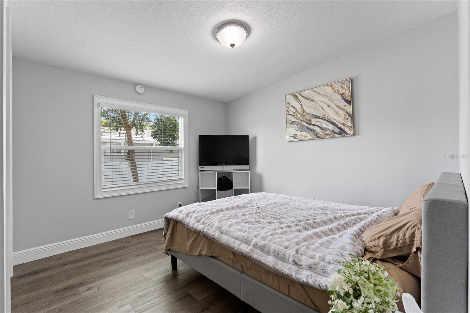 LYNNWOOD ESTATES - Residential