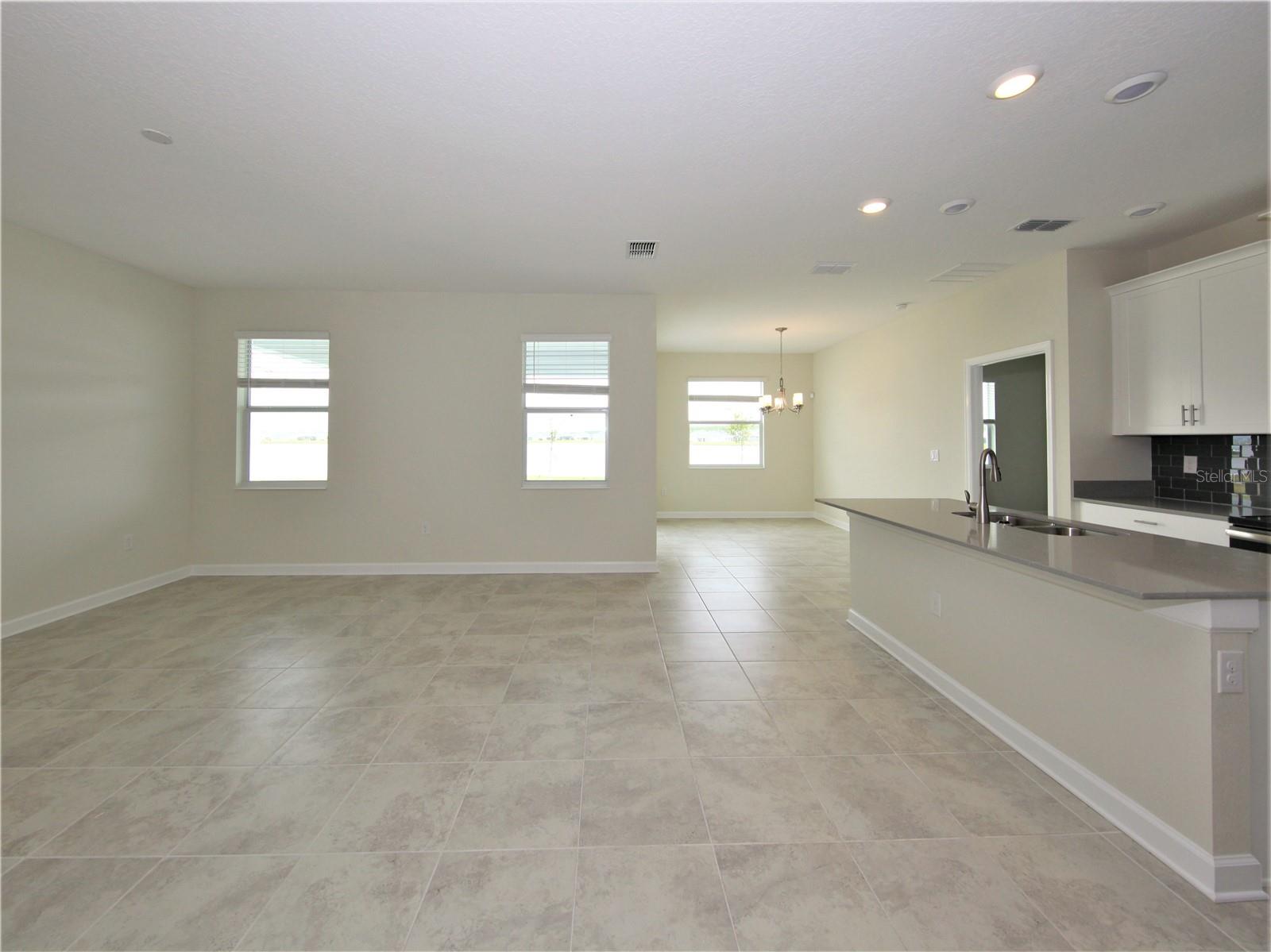 STOREY LAKE TR K - Residential Lease