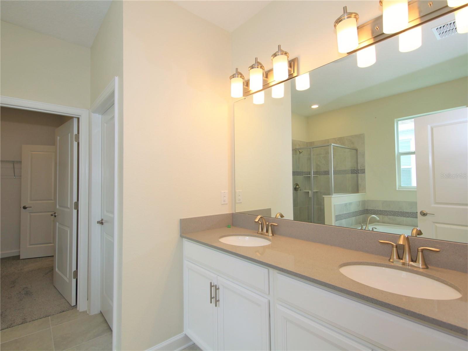 STOREY LAKE TR K - Residential Lease
